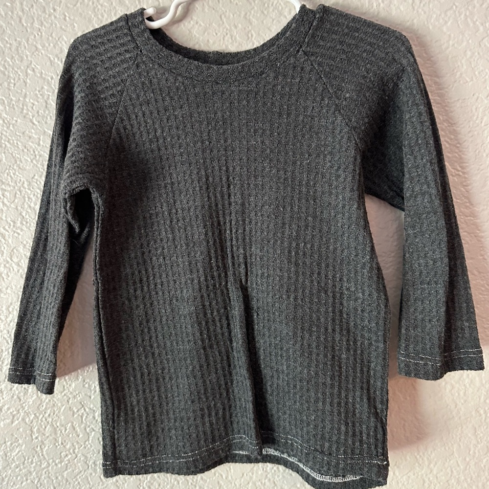 Esther & Jo The Raglan Sweater in charcoal size 2T